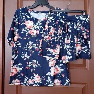 Kikiberry Lounge Set Pajamas Size Medium